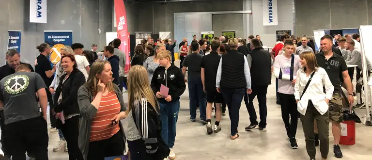 Besøgende ved Sorø Erhvervs Mini-Job- og Uddannelsesmesse 2022